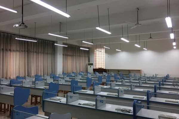 智能照明系统的两大课堂场景！