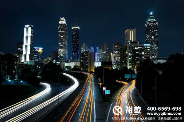 智慧电梯监管系统，核心技术，安全性，应用领域，未来发展，管理效率