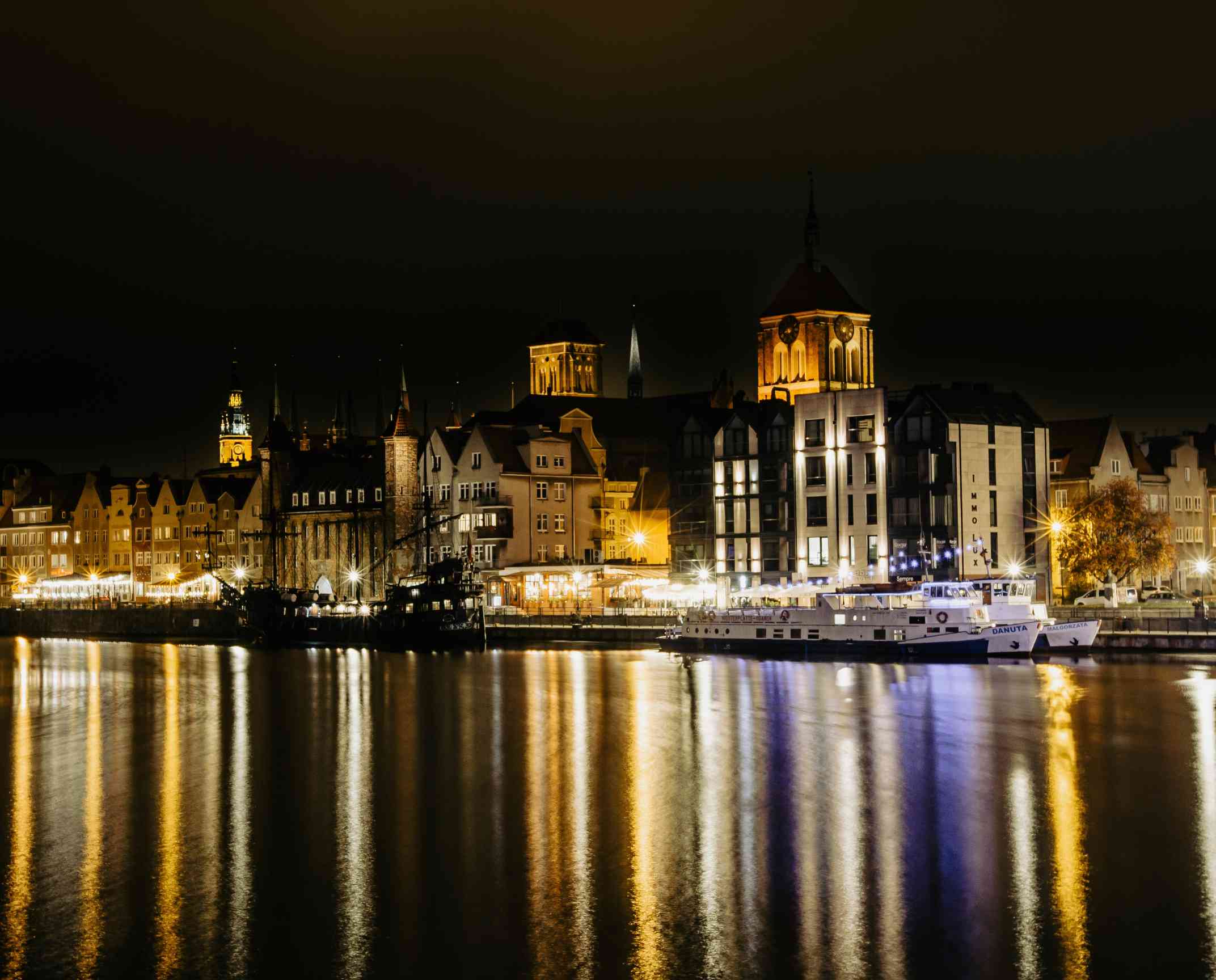 楼宇自控市?。杭际醴⒄怪平ㄖ悄芑? /></div>
                  <div   id=